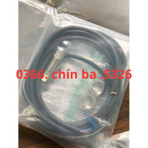 Cảm biến tiệm cận Omron E2E-X8MD1