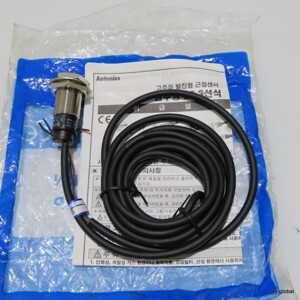 Cảm biến từ Autonics PR18-5DP