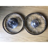 CĂM ĐÙM NIỀNG(VÀNH NAN) SẮT THẮNG ĐĨA WAVE 110 RSX 110 BLADE FUTURE 125 MẬP GẮN ZIN THEO XE KHÔNG CHẾ CHÁO