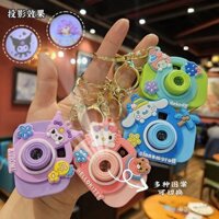 Camera chiếu mini Sanrio Kuromi dễ thương, đèn chiếu hoạt hình phát sáng, móc khóa túi xách nữ