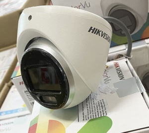 Camera HD-TVI Hikvision DS-2CE72DFT-F - 2MP