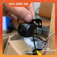 Camera lùi mắt liếc bẻ theo góc đánh lái