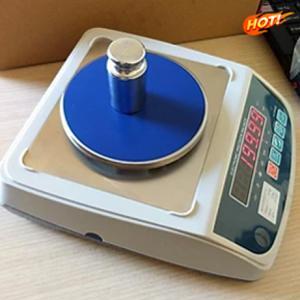 Cân sức khỏe cơ học Camry BR9016 - màu 06/ 08/ L14/ L13