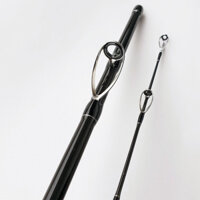 Cần câu wring dragon cacbon 2 khúc (chuyên câu lure, câu ngâm, câu biển…). Hàng loại 1 chỉ trắng.