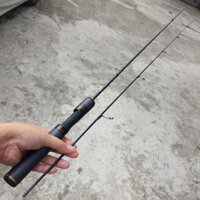 Cần lure Black V2 độ cứng UL - cán Carbon có cần máy ngang và cần máy đứng