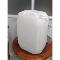 Can nhựa vuông 30 lít màu trắng và màu xanh