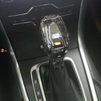 Cần số pha lê FORD RANGER FOCUS RAPTOR ECOSPORT đèn led phát sáng nhiều màu logo độ tay nắm cần số xe ô tô cao cấp