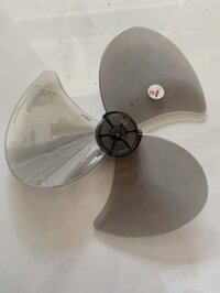 Cánh quạt B400 tai voi