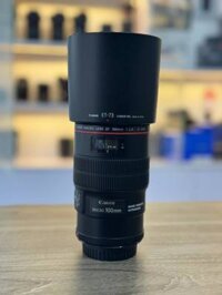 Canon EF 100mm Macro f/2.8L IS USM