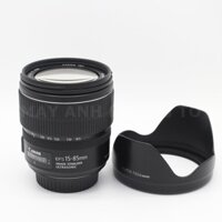 Canon EF-S 15-85mm f / 3.5-5.6 IS USM (queen of crop 98%)