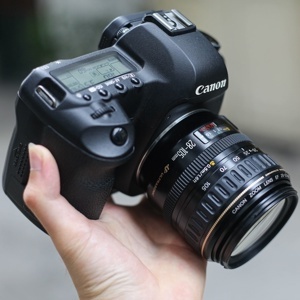 Máy ảnh DSLR Canon EOS 5D Mark II - 21.1 MP, EF 24-105mm L IS U