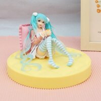 [Cao 11cm] Mô hình Hatsune Miku dáng ngồi tựa gối siêu dễ thương cao 11cm, Hatsune Miku đồ chơi toy ToystationVN