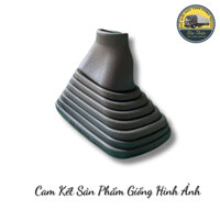 Cao Su Chụp Bụi Cần Số Xe Howo ( Lỗ To )