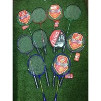 Cặp 2 vợt cầu lông giá rẻ nhiều màu bền đẹp tặng 1 hộp cầu lông 10 quả