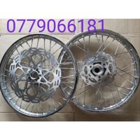 CẶP BÁNH CĂM RAIDER SATRIA NIỀNG SẮT UNIONVD SIZE 1.2 VÀ 1.4 KÈM 2 ĐĨA ĐÃ RÚT CĂM GẮN VỪA NHƯ ZIN KHÔNG CHẾ SẢN PHẨM MỚI
