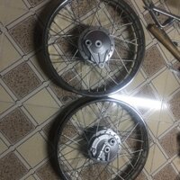 Cặp bánh căm zin honda