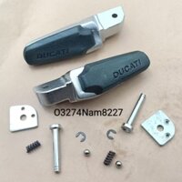 Cặp cao su gác chân sau Ducati xe DREAM, WAVE, FUTURE....