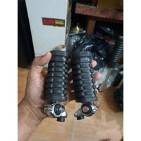 Cặp gác chân trước Rebel 250