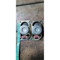 Cặp Loa 8ôm 5W tháo tivi CRT đèn bóng ngày xưa củ Loa hát bình thường ok như hình chụp trên,dài 9cm,rộng 5cm,.v.....