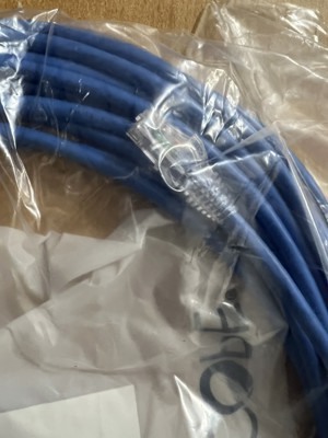 Cáp nhảy-Patch cord COMMSCOPE CAT6 UTP 10 mét NPC06UVDB-BL033F