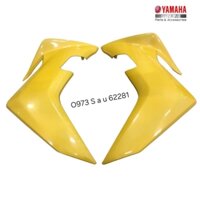 Cặp nhựa bửng cánh yếm ngoài EXCITER 155 vàng zin Yamaha