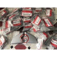 CẶP ỐP Gác chân xếp sau Bạc XE MÁY Sh Ý 2008 2009 2010 2011 HÃNG