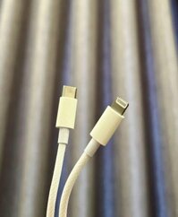 Cáp sạc IPhone C to Lightning bọc dù