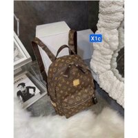 Cặp sách Louis vuitton