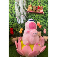 capybara Hồng kéo banh áo bóng chày