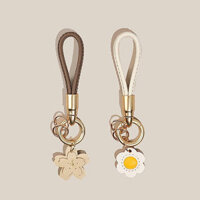 Car Key Ring Pendant Exquisite Girls Simple Couple Bag Charm High Sense Car decorations VEDG