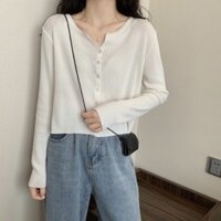 Cardigan mỏng tăm cúc vuông nhí