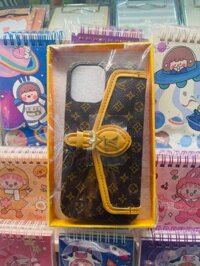 CASE IPHONE LV Da Nhét thẻ - Chống dựng Sang Chảnh