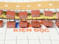 Cầu chì vuông 8A 250V T8A250V 8.5x4mm