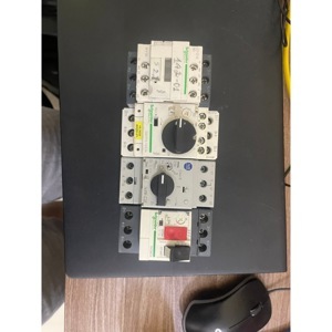 Cầu dao bảo vệ động cơ Schneider GV2ME14