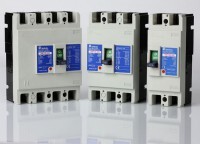 Cầu dao BM100-SN 2P 100A