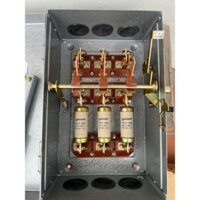 Cầu dao hộp 3 pha 3 cực 250A 300A 660V hiệu VINAKIP