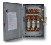 Cầu dao hộp VINAKIP 3 pha 3 cực 200A 660V