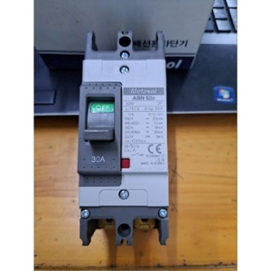 Cầu dao MCCB LS ABN52c - 30A, 30Ka