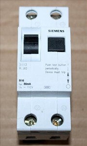 Cầu dao RCBO Siemens 5SU9356-1KK10