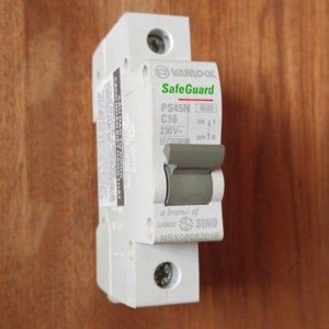 Cầu dao tự động loại 1 cực 16A PS45N/C1016