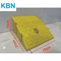 Cầu dắt xe máy bằng nhựa KBN cao H13 x W27 x L25cm màu đen hoặc vàng