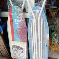 Cầu là bàn ủi quần áo