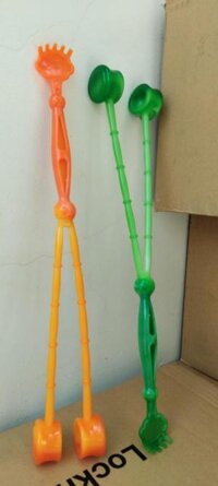 Cây gãi lưng đấm bóp (kiện 250 cái)