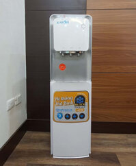 Cây nước nóng lạnh bình âm thân Karofi HC19 (Bình nước ẩn trong thân máy)