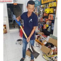 Cây xẻng bằng cán gỗ tay cầm 1020mm A0704S C-MART