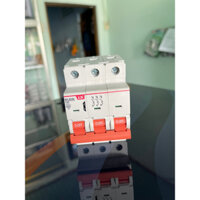 CB 3pha lS 32A