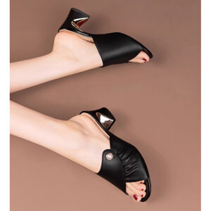 Tinh chất ngăn rụng tóc CG 210 Women