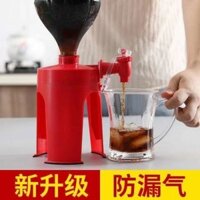 Chai lớn soda có ga Coke đảo ngược vòi uống nước chai Coke sáng tạo chai soda đảo ngược vòi uống nước Sprite