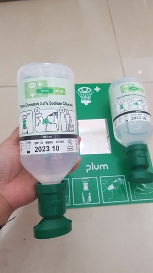 Chai rửa mắt thay thế Plum 4604