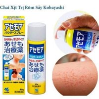 Chai xịt rôm sảy Kobayashi Nhật